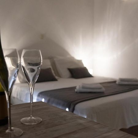 Camenno Apartments-The Heart Of Diocletian'S Palace-Open All Winter! Split Exteriér fotografie