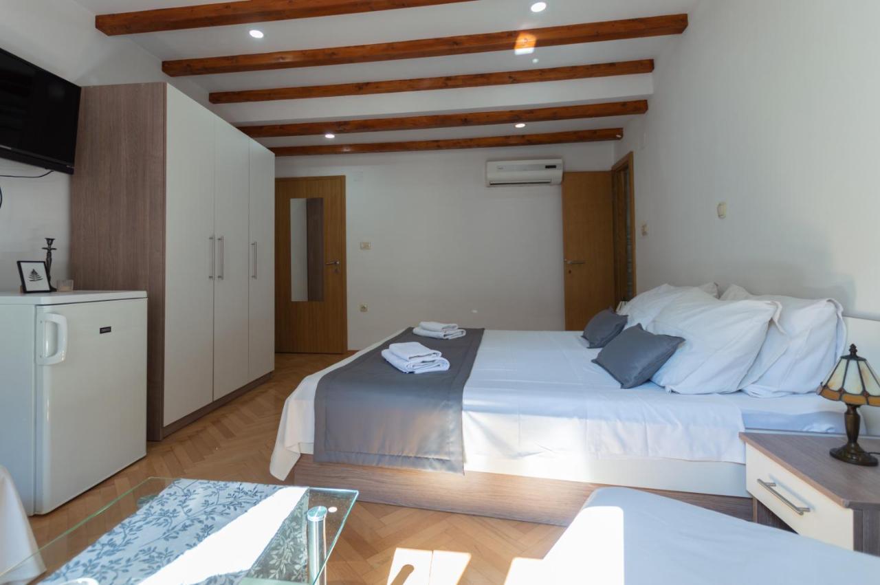 Camenno Apartments-The Heart Of Diocletian'S Palace-Open All Winter! Split Exteriér fotografie