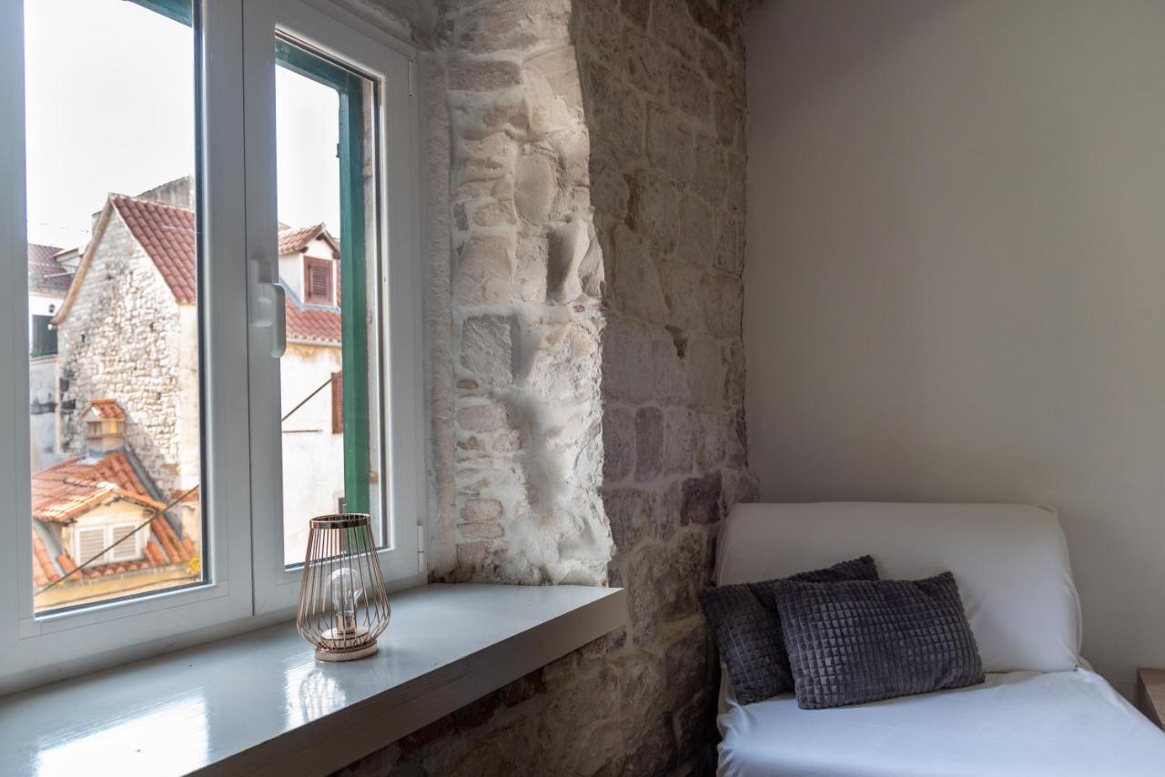 Camenno Apartments-The Heart Of Diocletian'S Palace-Open All Winter! Split Exteriér fotografie